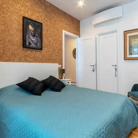Sapienza & Policlinico Design Apartamento